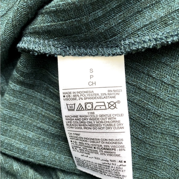 Old Navy Forest Green Ribbed Scoop Neck Long Sleeved Mini Sweater Dress - Picture 5 of 5